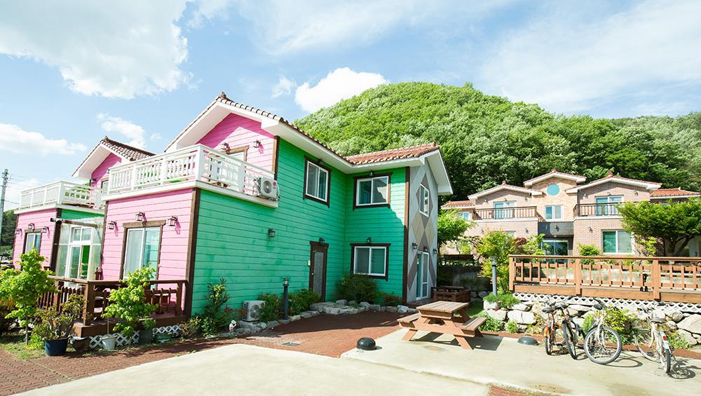 Utopia Pension Кёнджу Экстерьер фото